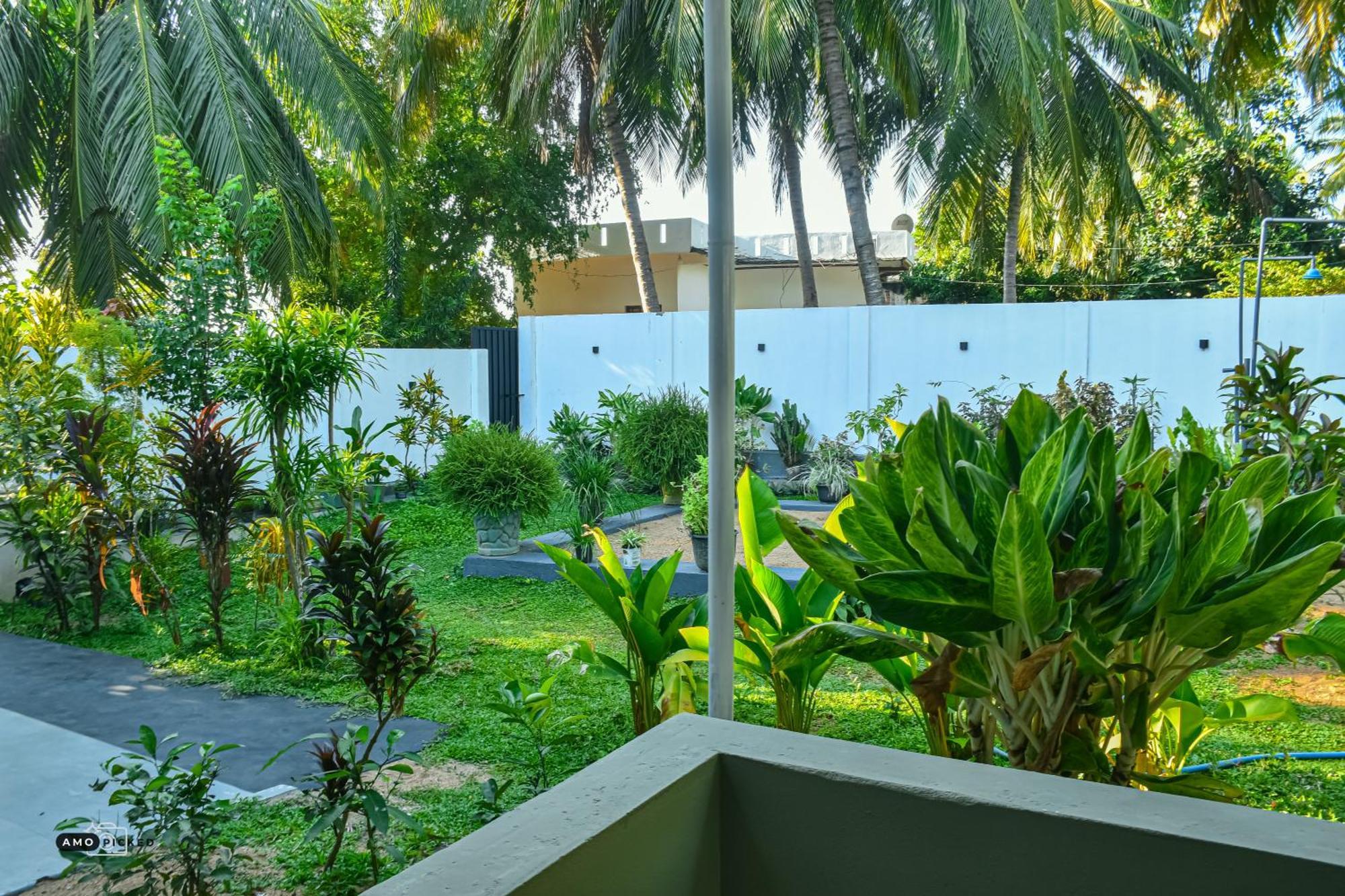 Coconut Villa Arugam Bay Buitenkant foto