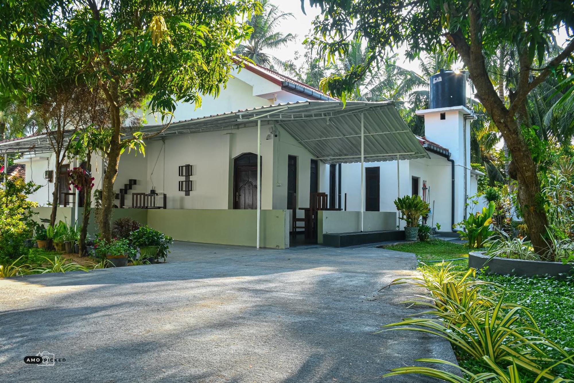 Coconut Villa Arugam Bay Buitenkant foto